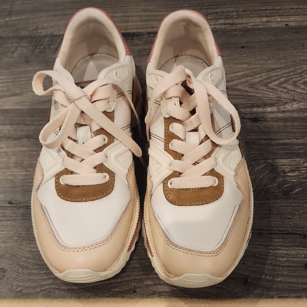 Coach Size 7 Chunky Sneakers - Picture 2 of 12
